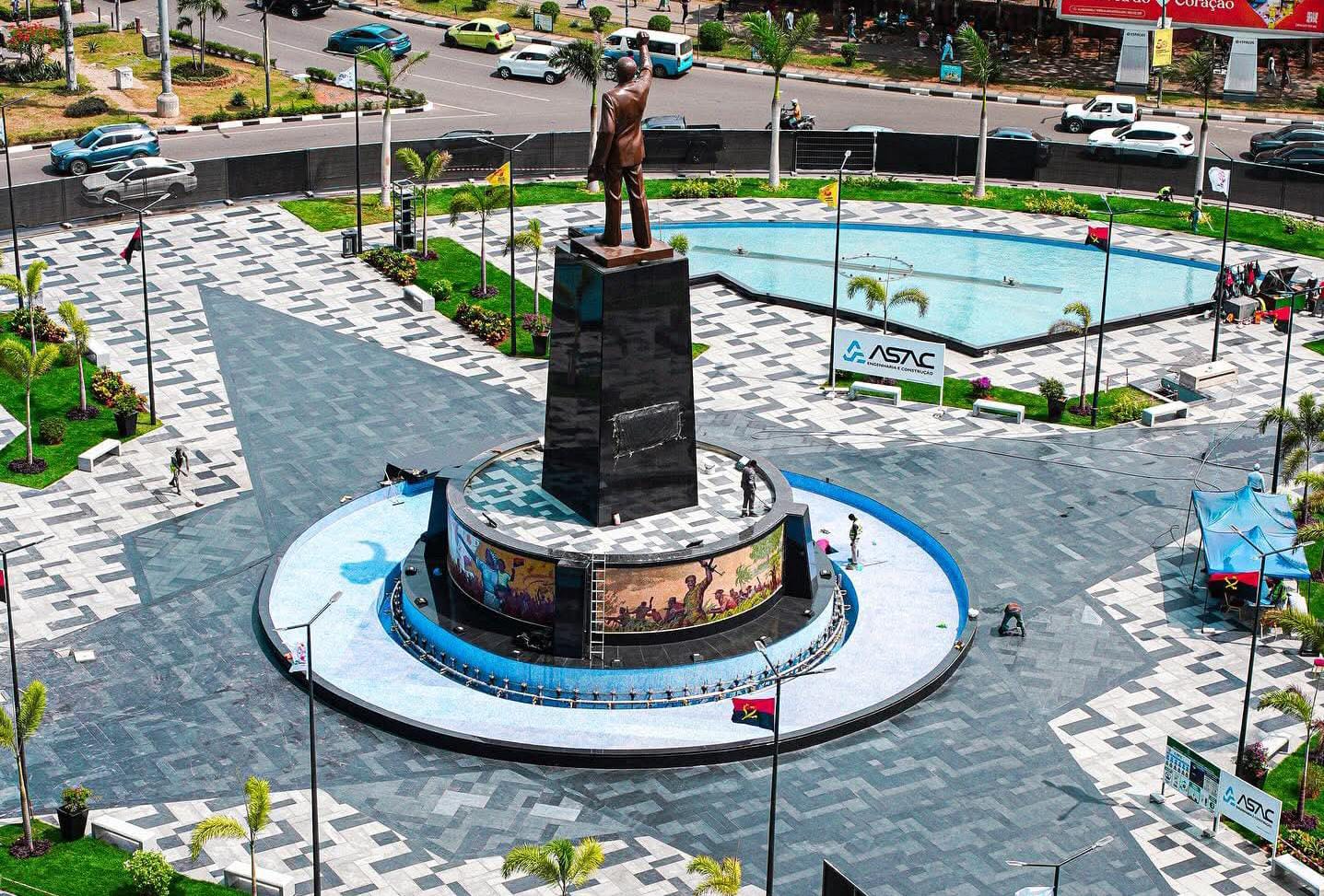 LARGO DA INDEPENDÊNCIA COM NOVO  IMAGEM
