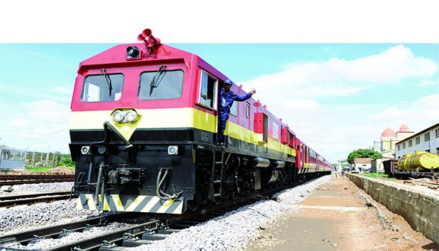 CAMINHO-DE-FERRO DE LUANDA RETOMA SERVIÇOS PARA CUANZA-NORTE E MALANJE