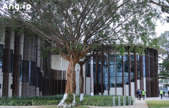 CENTRO DE BACKUP DO GOVERNO DE ANGOLA EM LUANDA É ENTREGUE AOS GESTORES DO MINTTCS