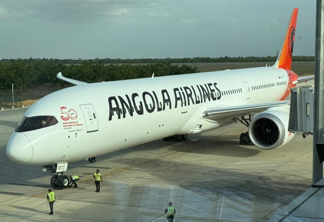 TAAG GANHA MAIS UMA AERONAVE BOEING 787 DREAMLINER