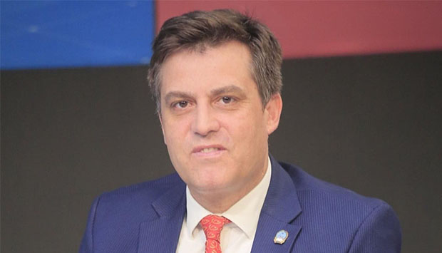 EUROBONDS - SIGNIFICA DIRECIONAR A NECESSIDADE DE FINANCIAMENTO PARA MERCADO EXTERNO DE DÍVIDA SOBERANA