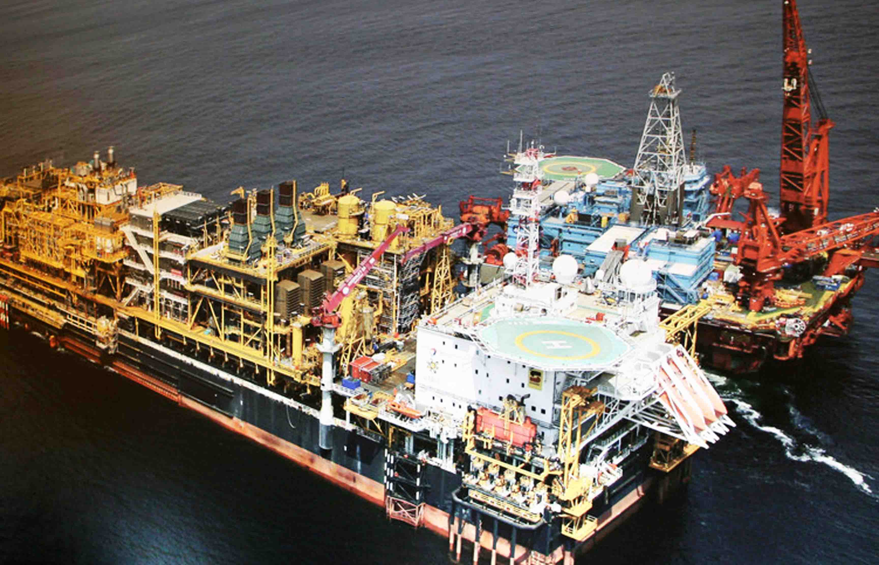 INVESTIMENTOS EM HIDROCARBONETOS ESTIMAM USD 580 MIL MILHÕES