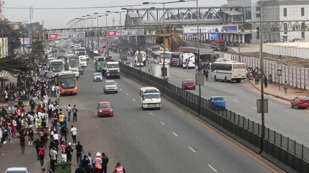 MAIS DE 91 LOJAS VANDALIZADAS EM LUANDA E MALANJE