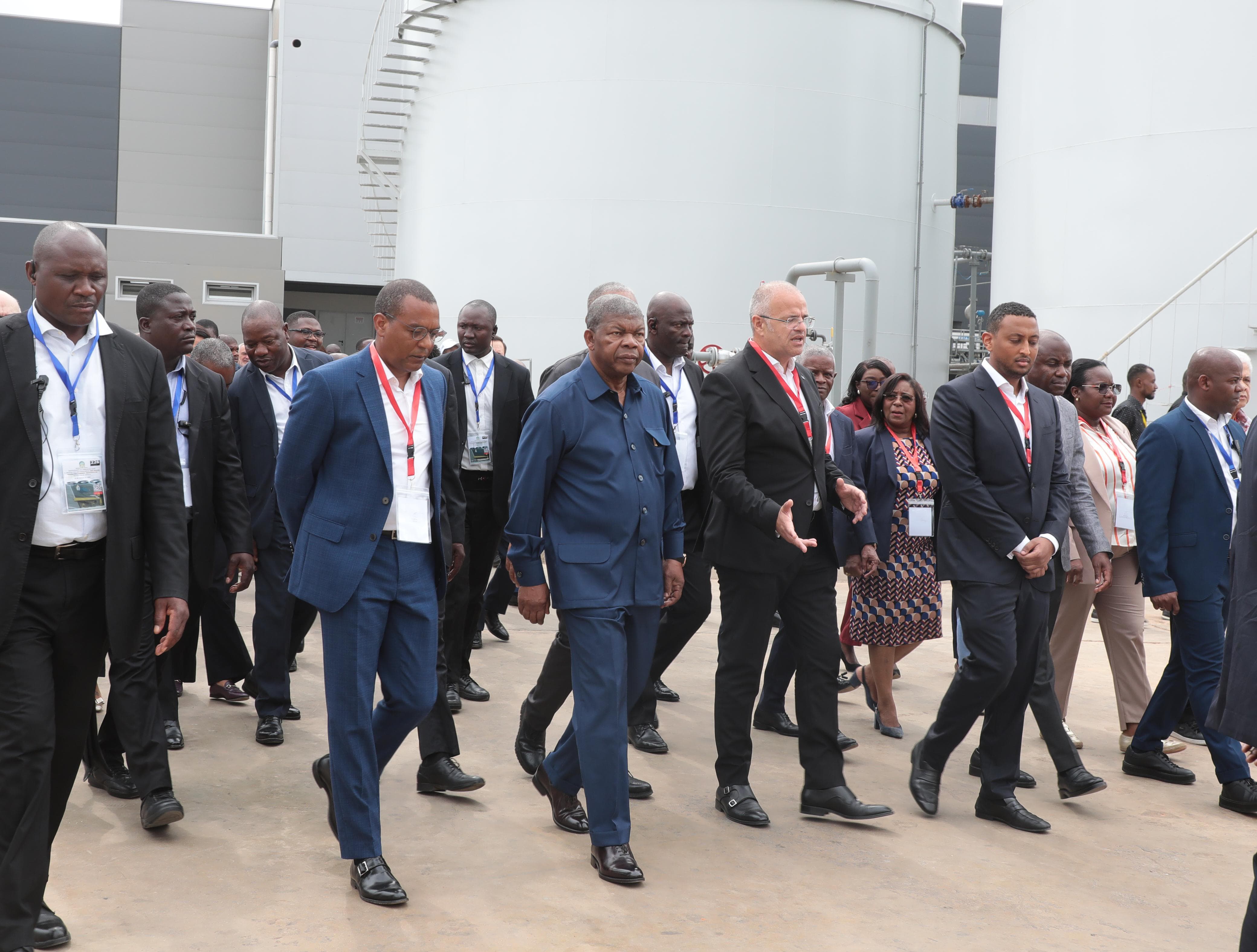 LUANDA CONTA COM NOVA FÁBRICA DE ÓLEO ALIMENTAR