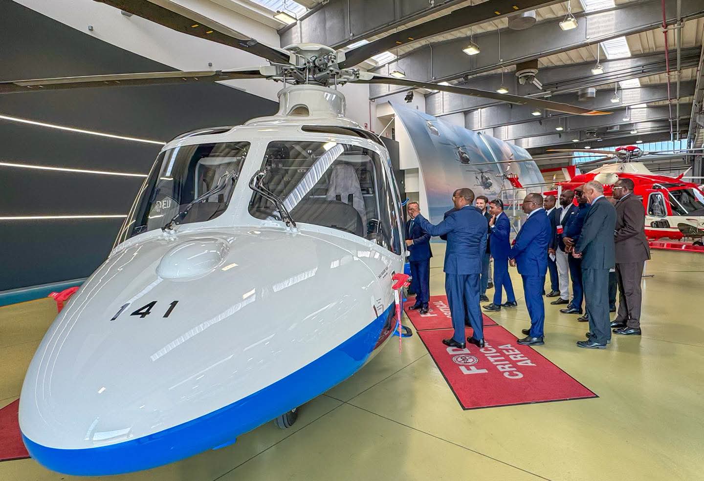 POLICIA NACIONAL REFORÇA UNIDADE DE AVIAÇÃP COM DOIS NOVOS HELICÓPTEROS AW139