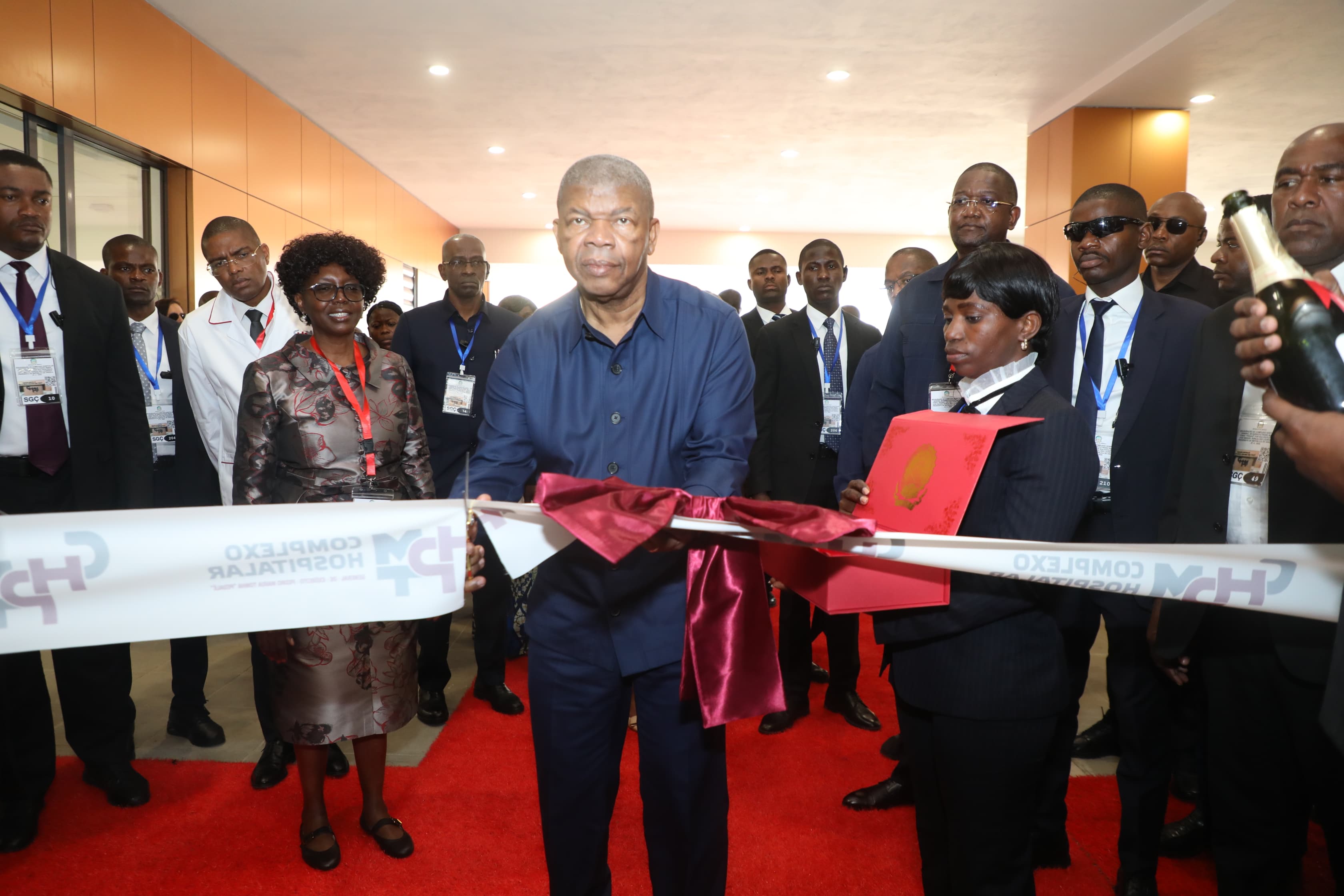 PRESIDENTE DA REPÚBLICA INAUGURA HOSPITAL PEDRO MARIA TONHA “PEDALÉ”