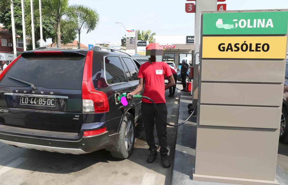 LITRO DE GASÓLEO PASSA A CUSTAR 300 KWANZAS
