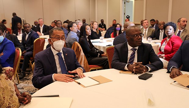 AGÊNCIA NACIONAL DE PETRÓLEO  E GAZ  PROMOVE  CONFERÊNCIA COM OPERADORES PETROLÍFEROS  EM HOUSTON