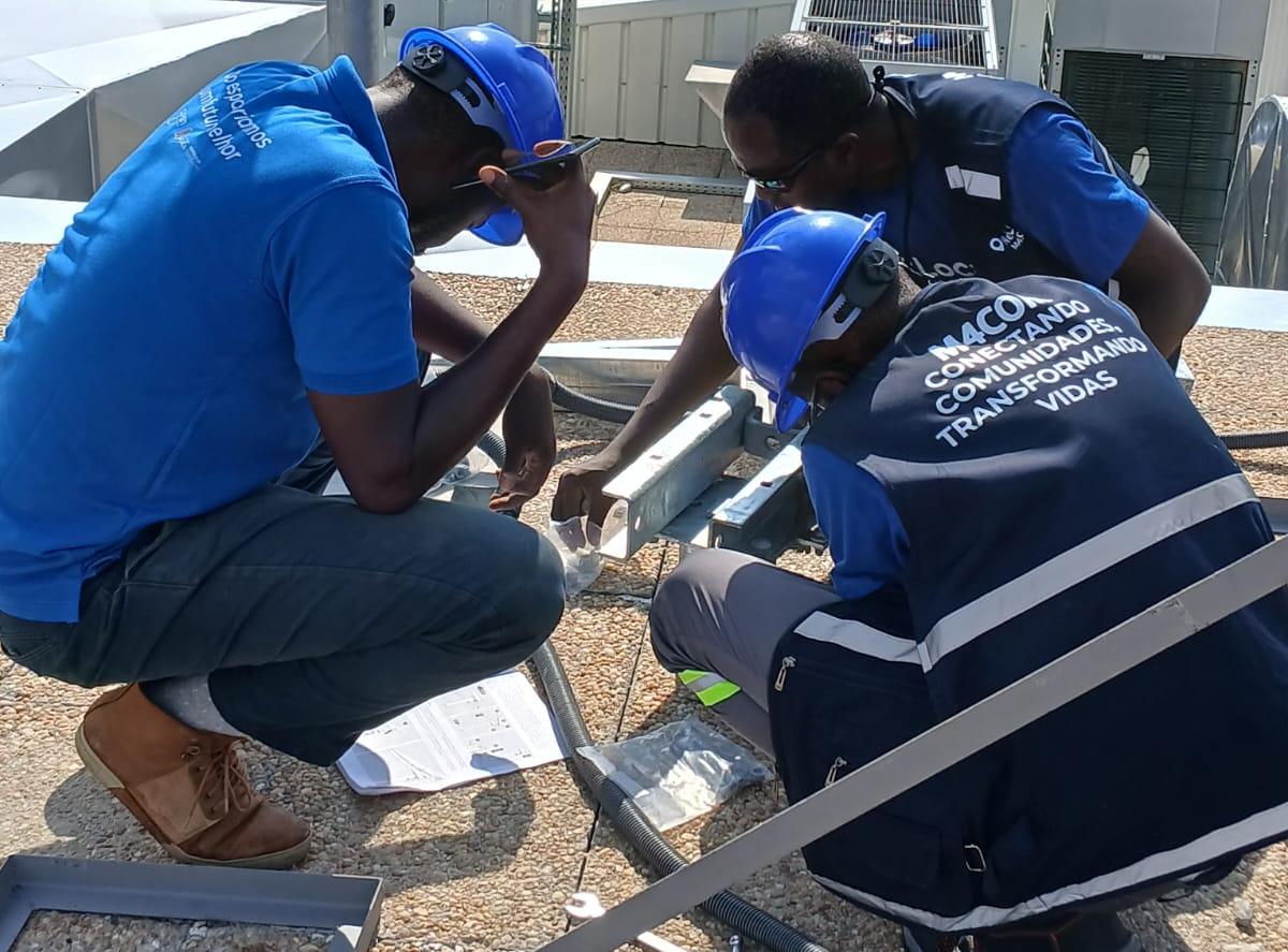 CAPACIDADE TECNOLÓGICA DO ANGOSAT-2 LEVA INTERNET ÀS ZONAS FRONTEIRIÇAS DO PAÍS