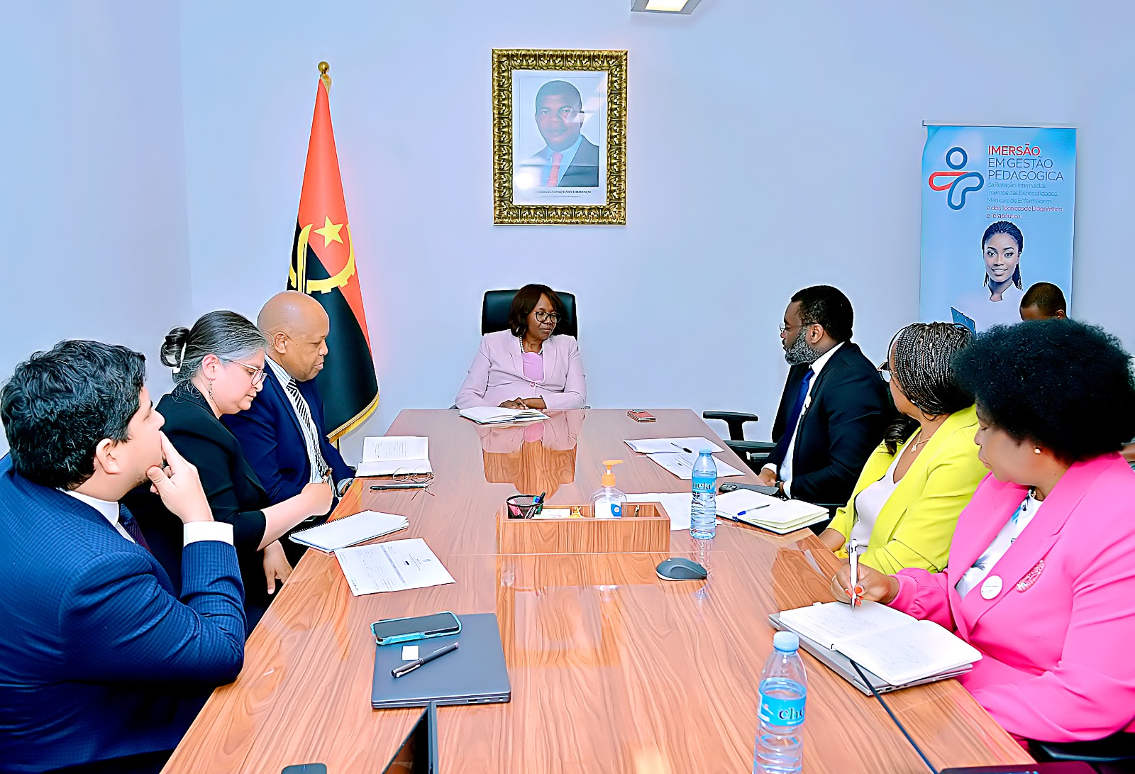 BANCO MUNDIAL SAÚDA PROJECTO DE FORMAÇÃO DE QUADROS DA SAÚDE EM ANGOLA