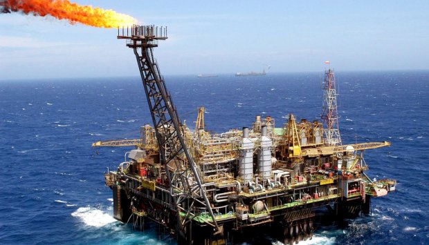 PRODUÇÃO DE PETRÓLEO EM ANGOLA VAI SUBIR  PARA  1,18 MILHÕES DE BARRIS / DIA  - CONSULTORA