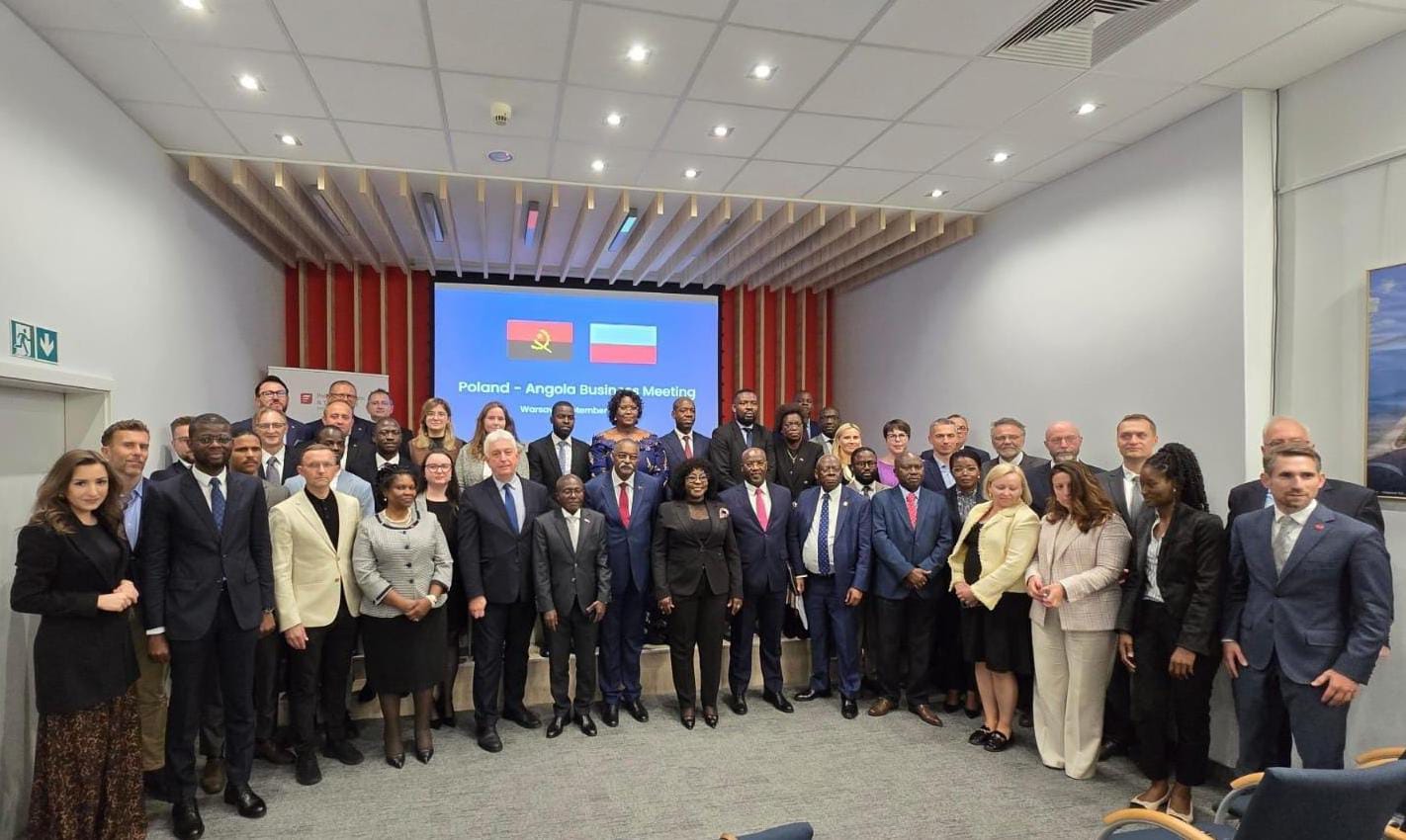 ANGOLA E POLÓNIA  REFORÇAM COOPERAÇÃO BILATERAL