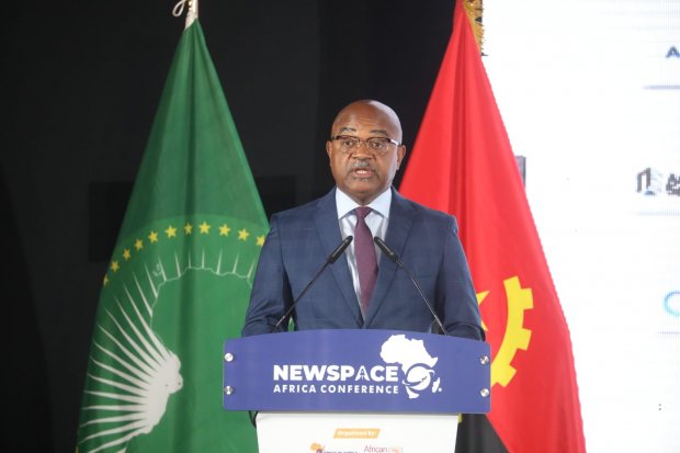 MINISTRO MÁRIO OLIVEIRA PARTICIPA NA CONFERÊNCIA ESPACIAL DE AFRICA 2025