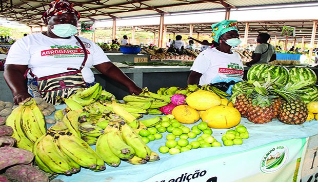 FEIRA DO  DANDE ARRECADA 7,7 MILHÕES DE KWANZAS