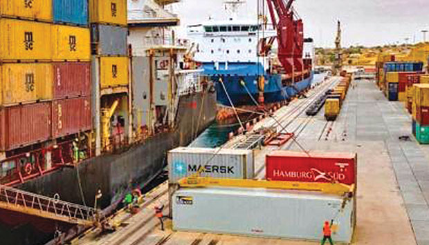 FORÚM DE ECONOMIA BRASIL E ANGOLA REÚNE LÍDERES EMPRESARIAIS E DIVERSOS PROFISSIONAIS