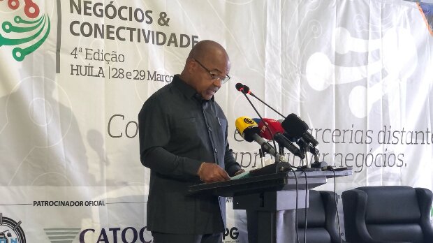 MINISTRO MÁRIO OLIVEIRA PARTICIPA NO FÓRUM DE NEGÓCIOS E CONECTIVIDADE