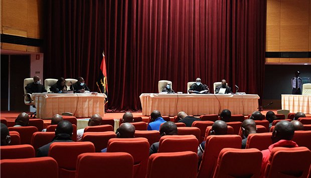 TESTEMUNHAS NEGAM ENVOLVIMENTO  NAS MALAS DE DINHEIRO  DA CASA MILITAR