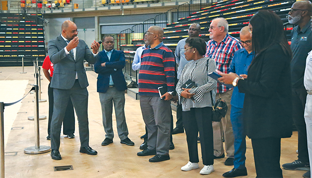 AFROBASKET 2025: COMISSÃO EXECUTIVA  REALIZA VISITA TÉCNICA AO PAVILHÃO MULTIUSO