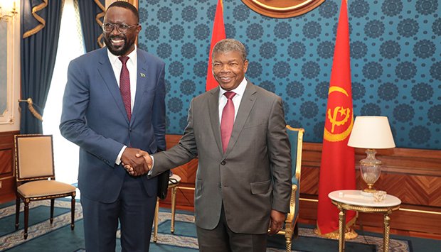 ANGOLA E ZÂMBIA VIRADOS A CONSTRUÇÃO  DE UM OLEODUTO
