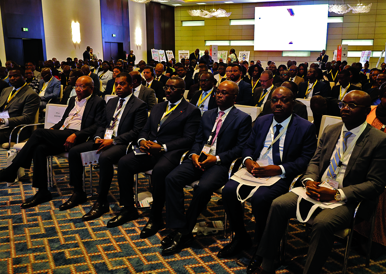 ANGOLA REGISTA 40 MILHÕES DE QUILATES EM RESERVAS DE DIAMANTES